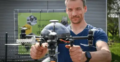 Over DroneBee
